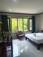 Dok Champa Hotel