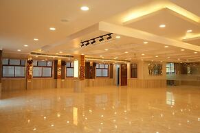 Hotel Golden Palace