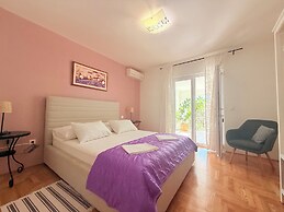 Appartamento Olive Garden Ac Wifi Hvar