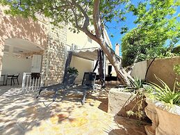 Appartamento Olive Garden Ac Wifi Hvar