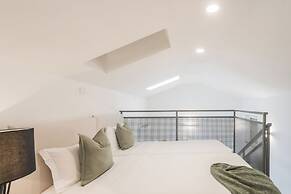 Borsieri Como Apartments with Parking by Rent all Como