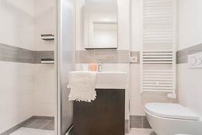 Borsieri Como Apartments with Parking by Rent all Como