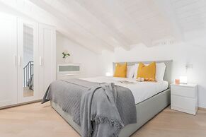 Borsieri Como Apartments with Parking by Rent all Como