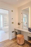 Suites at Derby House