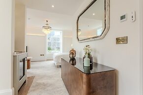 Suites at Derby House
