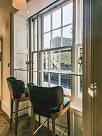 Suites at Derby House