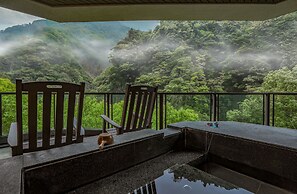 Sunrise Hot Spring Hotel
