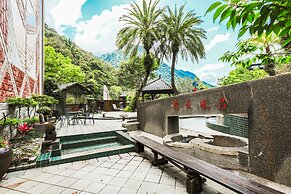 Sunrise Hot Spring Hotel