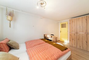 Bah Apartment