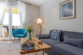 Peaceful Apartment With Beautiful View