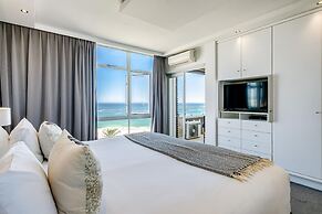 Camps Bay Beachside 2bed w Sea View Cloud 9