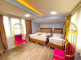 Brick House Hotel