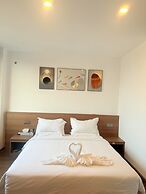 Xianglong Hotel