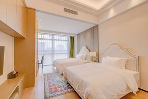 FENY HOTEL