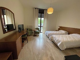 HOTEL CLEMENTI