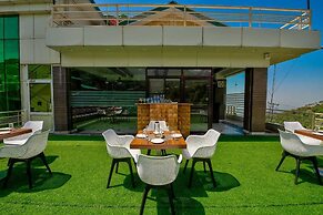 Kamal Residency By Memory Stays