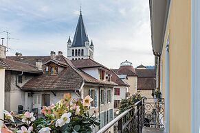La Cour du 6