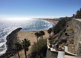 Lavish Villa Near Maspalomas Beach