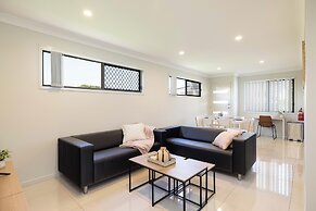 Smart Suites Self Check-in Apartments - 20 Darnley