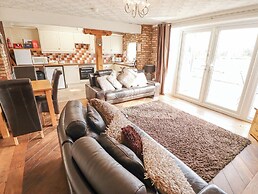 Oak Cottage