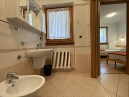 001-2 Residence Valentino 2