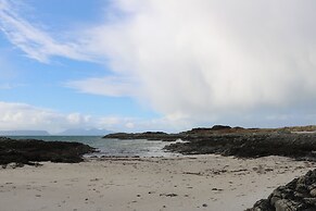 Cuillin View House