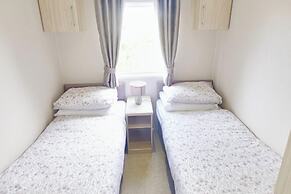 Lush Family Friendly Holiday Home Tattershall