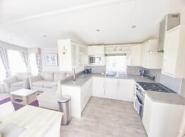 Lush Family Friendly Holiday Home Tattershall