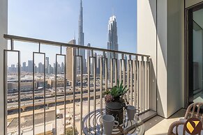 Vogue | Downtown with Direct Access to Dubai Mall