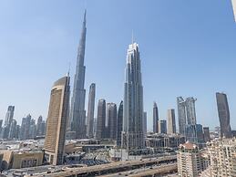 Vogue | Downtown with Direct Access to Dubai Mall