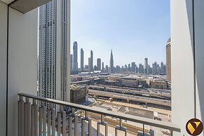 Vogue | Downtown with Direct Access to Dubai Mall