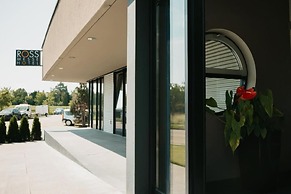 Ross Messehotel