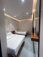 HOTEL RUDRAKSH