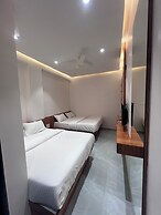 HOTEL RUDRAKSH