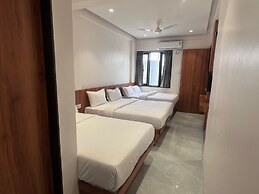 HOTEL RUDRAKSH