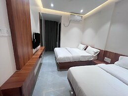 HOTEL RUDRAKSH