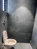 HOTEL RUDRAKSH