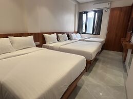 HOTEL RUDRAKSH