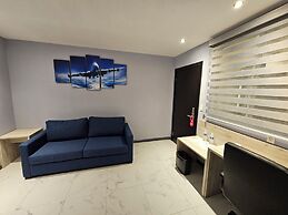 Hangar Inn Tijuana