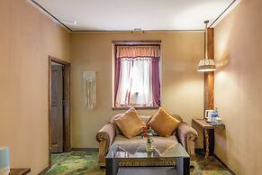 Daocheng Yading Shiruo Hotel