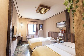 Daocheng Yading Shiruo Hotel