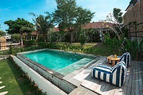 Zena Surf Suite