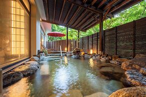 Yamanaka Onsen KAJIKASO