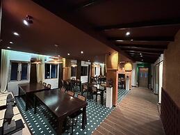 KALOS HOTEL
