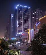 Z Holiday Hotel