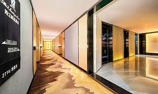 Z Holiday Hotel