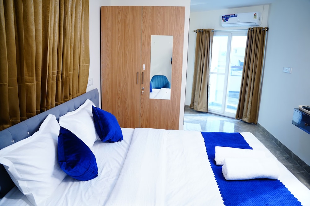 Royal Suites