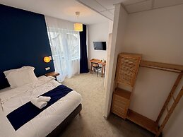 Hotel du Village