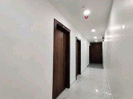 Hotel Blue Shine
