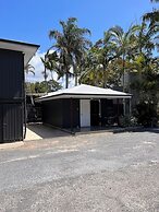 Agnes palms motel